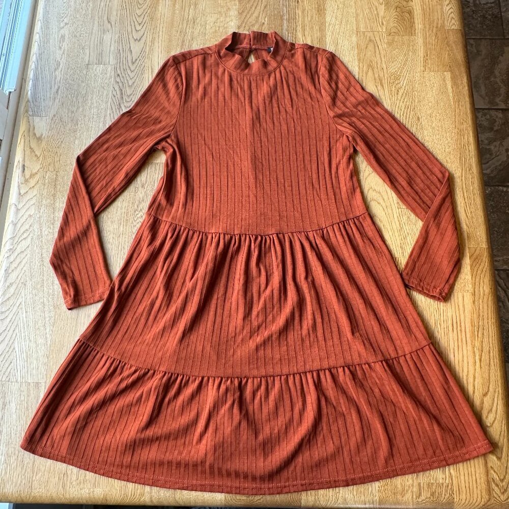 Very J Rust Tiered Dress Size Small